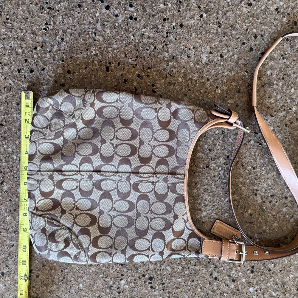 Vintage COACH Soho Brown crossbody/shoulder bag - Picture 3 of 12